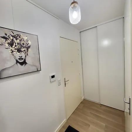 Ferienwohnung Paris A 7 Minutes En Metro Rosny-sous-Bois Exterior foto